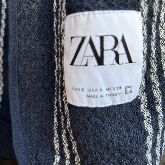 ZARA Men’s pancho jacket size: small - Picture 2 of 4